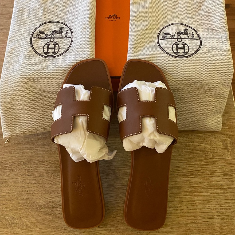 Hermes Oran sandals in Gold Piqures Ecrues size 38